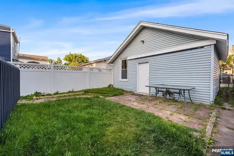 416 Belgrove Drive Kearny NJ 07032