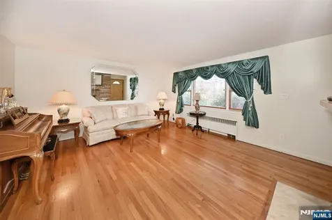 332 Golf Avenue Maywood NJ 07607