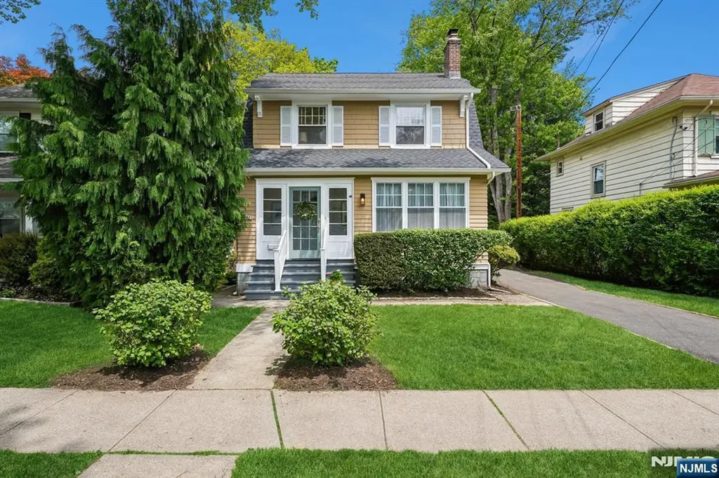 85 Carteret Street Glen Ridge NJ 07028