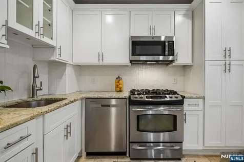 85 Carteret Street Glen Ridge NJ 07028
