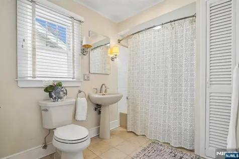 85 Carteret Street Glen Ridge NJ 07028