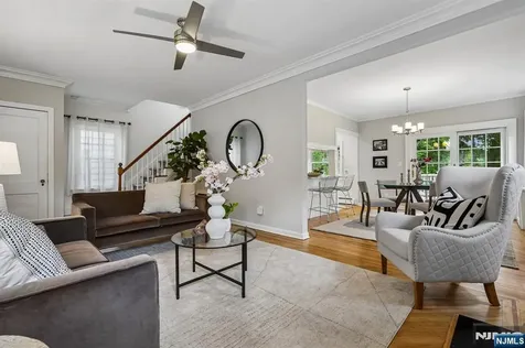 85 Carteret Street Glen Ridge NJ 07028