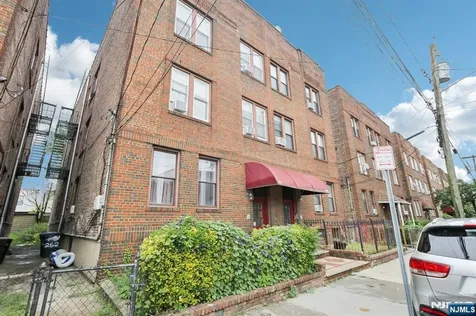 262 Clendenny Avenue Jersey City NJ 07304