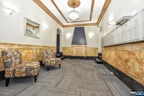 303 Hamilton Place Hackensack NJ 07601