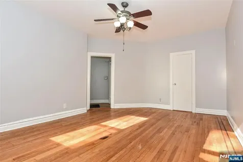 303 Hamilton Place Hackensack NJ 07601