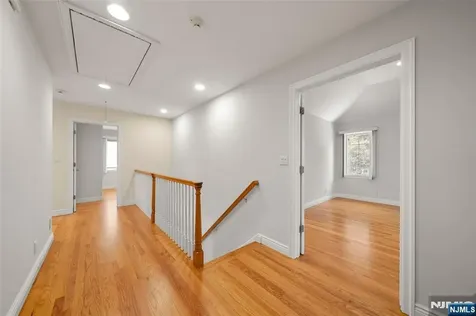 137 6th Street Cresskill NJ 07626