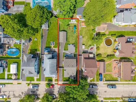 6 Pershing Court Ridgefield Park NJ 07660