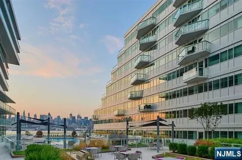 800 Ave At Port Imperial Weehawken NJ 07086