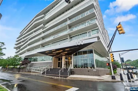 800 Ave At Port Imperial Weehawken NJ 07086