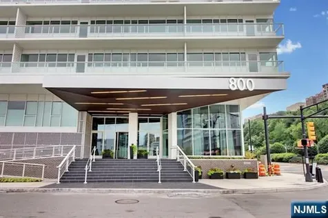 800 Ave At Port Imperial Weehawken NJ 07086