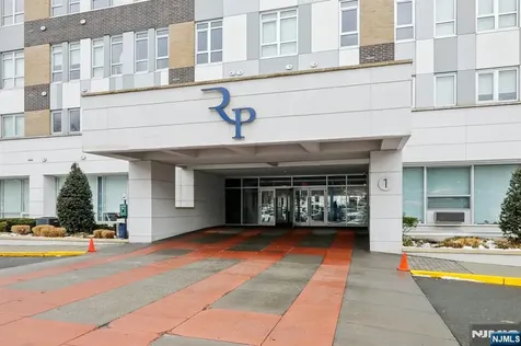 1 Executive Drive Fort Lee NJ 07024