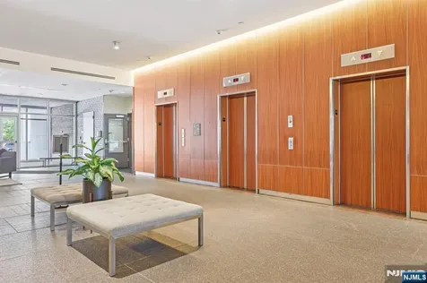 1 Executive Drive Fort Lee NJ 07024