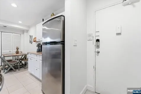 456 River Road Nutley NJ 07110