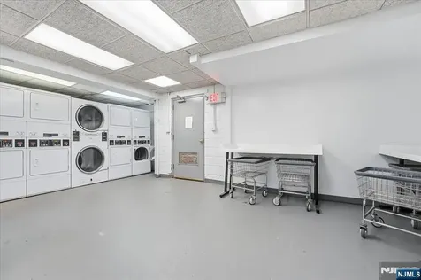 456 River Road Nutley NJ 07110