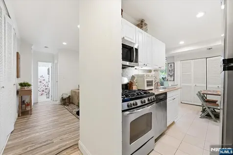 456 River Road Nutley NJ 07110