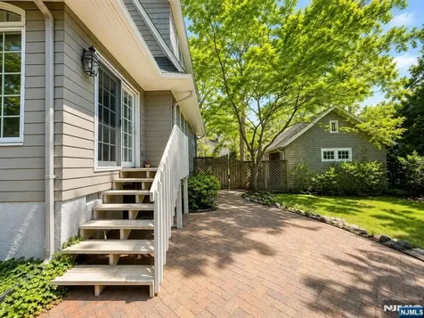 84 Valley View Avenue Ridgewood NJ 07450