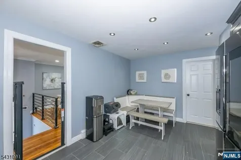 9 15th Street Hawthorne NJ 07506
