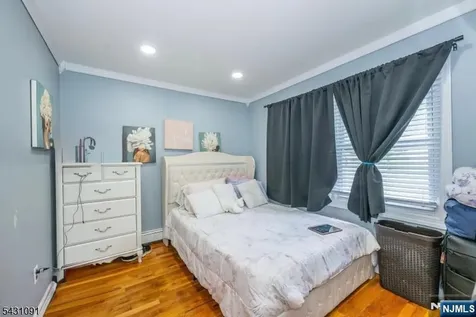 9 15th Street Hawthorne NJ 07506