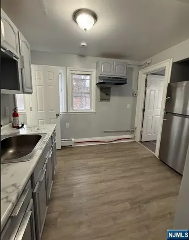 108-110 Vassar Avenue Newark NJ 07112