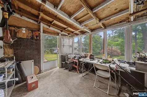 40 Dacotah Avenue Oakland NJ 07436