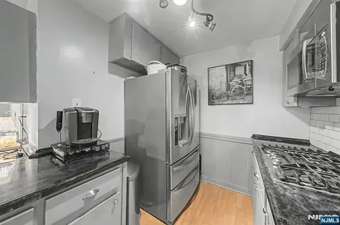 328 Hobart Avenue Haledon NJ 07508