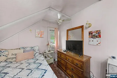 328 Hobart Avenue Haledon NJ 07508