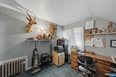328 Hobart Avenue Haledon NJ 07508