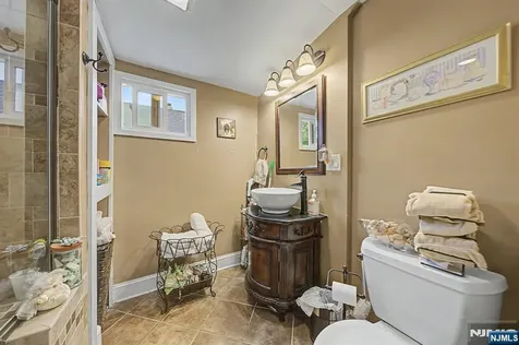 328 Hobart Avenue Haledon NJ 07508