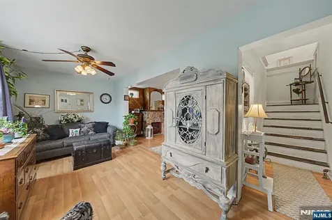 328 Hobart Avenue Haledon NJ 07508