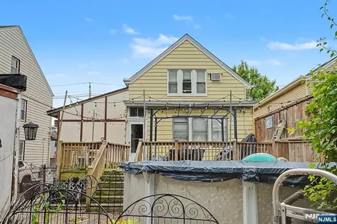 328 Hobart Avenue Haledon NJ 07508