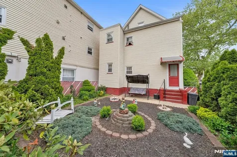79 Washington Street Harrison NJ 07029