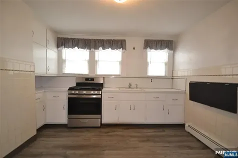 8 Witherspoon Street Nutley NJ 07110