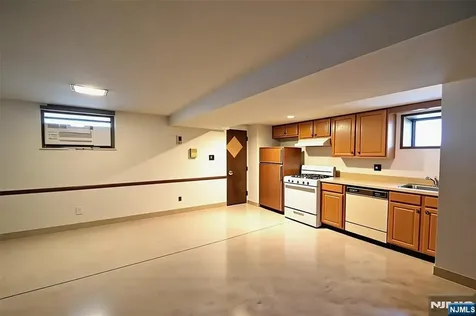 8 Witherspoon Street Nutley NJ 07110