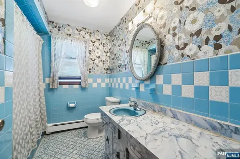 355 Chestnut Avenue South Hackensack NJ 07606