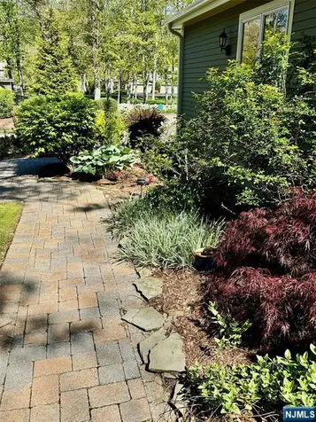 28 Old Fourth Drive Jefferson Township NJ 07438