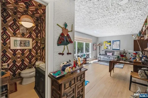 25 Maria Drive Hillsdale NJ 07642