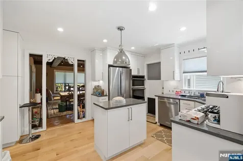 25 Maria Drive Hillsdale NJ 07642