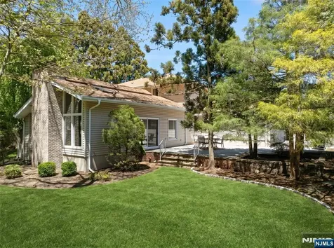 25 Maria Drive Hillsdale NJ 07642