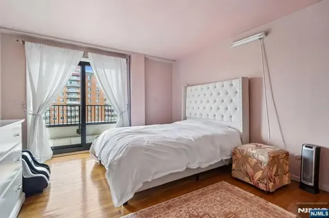 150 Overlook Hackensack NJ 07601