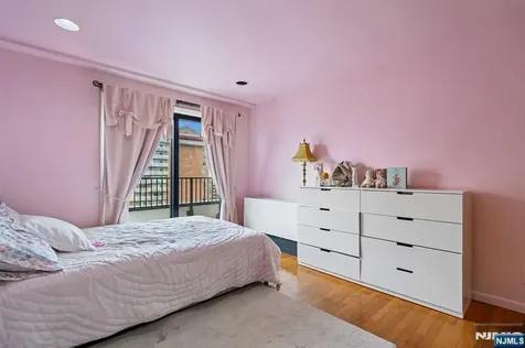 150 Overlook Hackensack NJ 07601