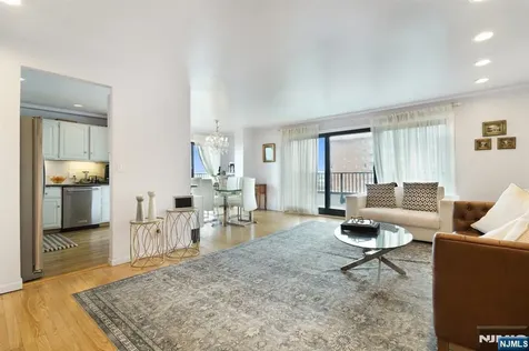 150 Overlook Hackensack NJ 07601