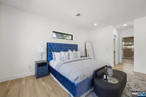 24 Richard Scott Court North Haledon NJ 07508