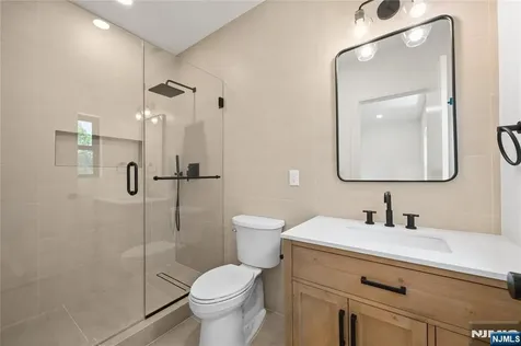 24 Richard Scott Court North Haledon NJ 07508