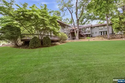 565 Green Lane River Vale NJ 07675