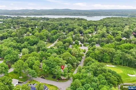 565 Green Lane River Vale NJ 07675
