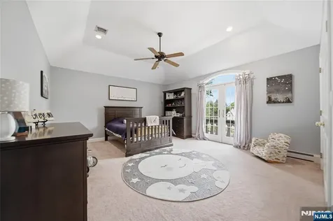 43 Walsh Drive Mahwah NJ 07430