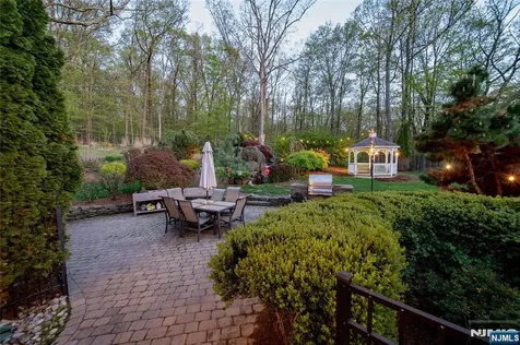 43 Walsh Drive Mahwah NJ 07430