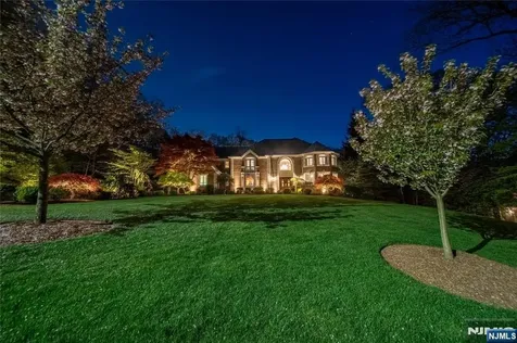 43 Walsh Drive Mahwah NJ 07430