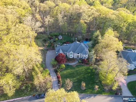43 Walsh Drive Mahwah NJ 07430
