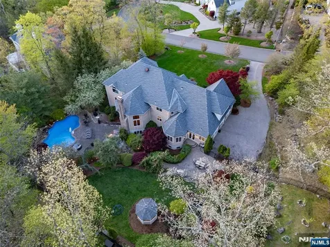 43 Walsh Drive Mahwah NJ 07430